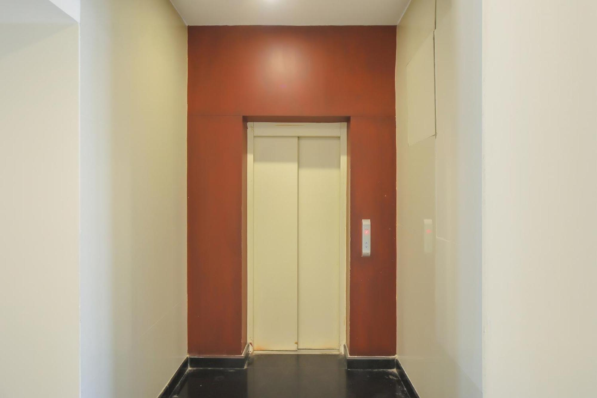 Super Hotel O Pride Hospitality Nungambakkam Chennai Eksteriør bilde